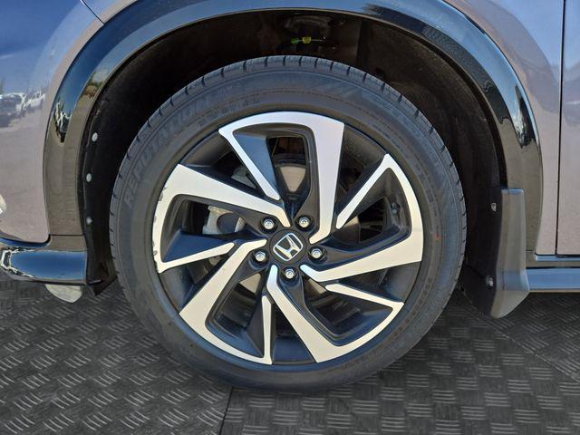 Photo of 2020 Crystal Black Pearl Honda HR-V