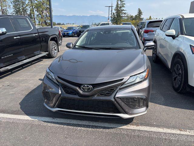Photo of 2023 Predawn Gray Mica Toyota Camry