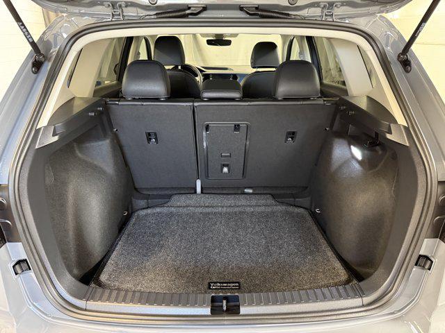 Photo of 2024 Pure Gray Volkswagen Taos