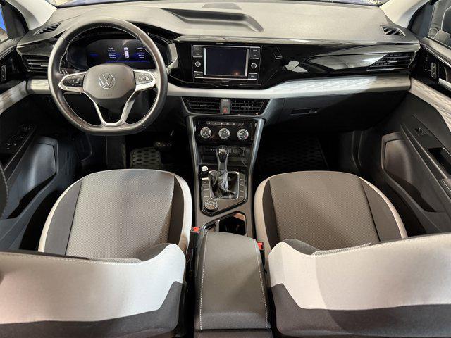 Photo of 2024 Dusk Blue Metallic Volkswagen Taos