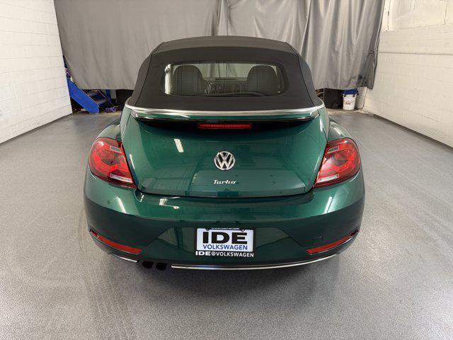 Photo of 2018 Bottle Green Metallic/Beige Roof Volkswagen Beetle