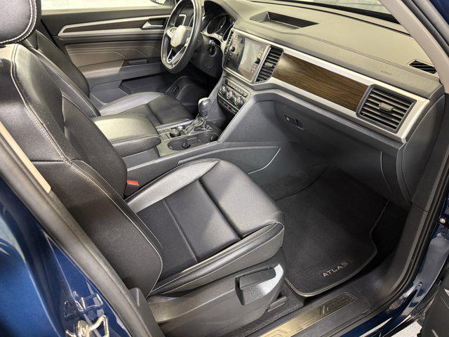 Photo of 2021 Tourmaline Blue Metallic Volkswagen Atlas