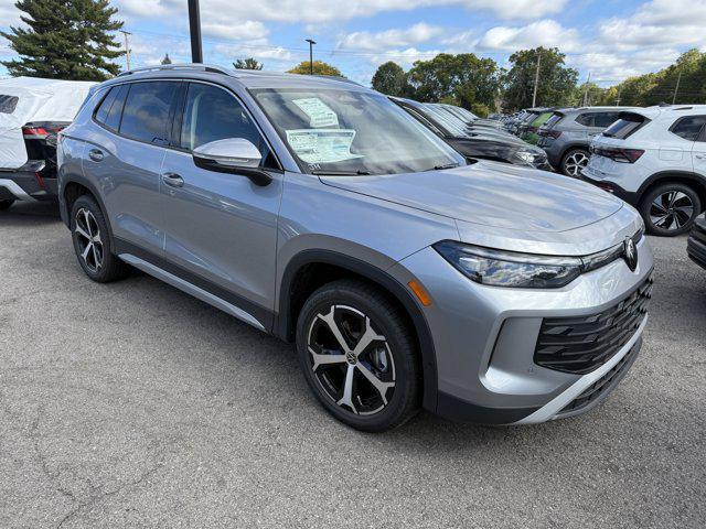 Photo of 2025 Pyrite Silver Metallic Volkswagen Tiguan