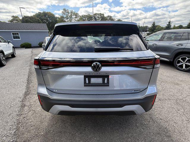 Photo of 2025 Pyrite Silver Metallic Volkswagen Tiguan