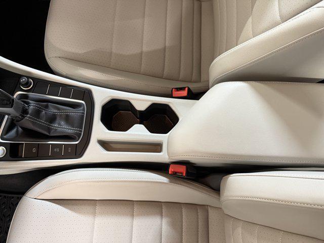 Photo of 2023 Deep Black Pearl Volkswagen Jetta