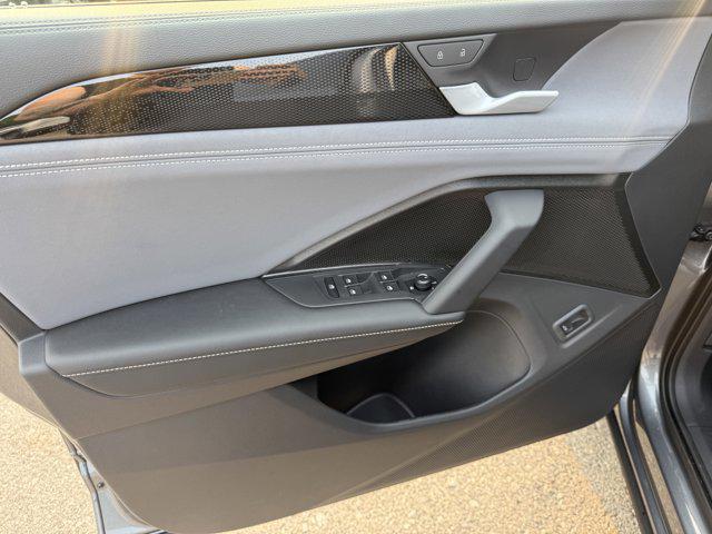Photo of 2025 Platinum Gray Metallic Volkswagen Tiguan