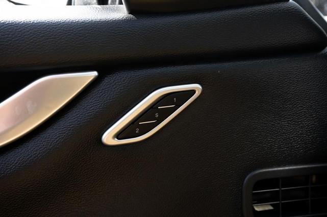 Photo of 2015  Maserati Ghibli