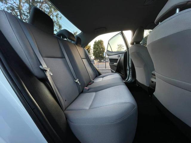 Photo of 2014 Blizzard Pearl Toyota Corolla