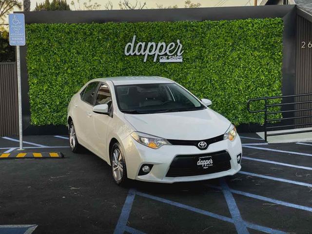 Photo of 2014 Blizzard Pearl Toyota Corolla