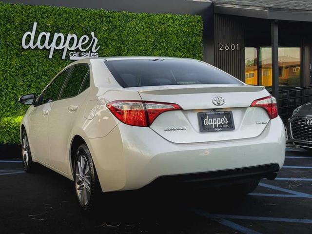 Photo of 2014 Blizzard Pearl Toyota Corolla