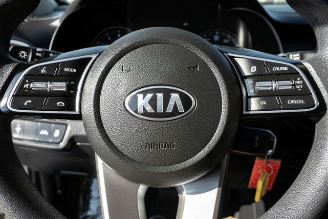 Photo of 2020 Clear White Kia Forte