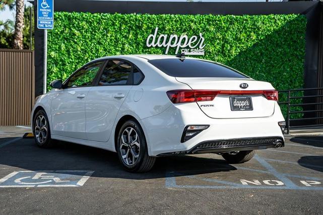 Photo of 2020 Clear White Kia Forte