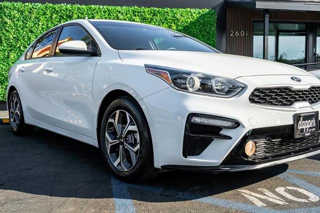 Photo of 2020 Clear White Kia Forte
