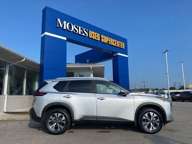 Photo of 2023 Brilliant Silver Metallic Nissan Rogue