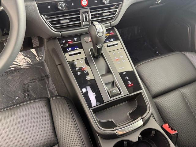 Photo of 2024 Black Porsche Macan