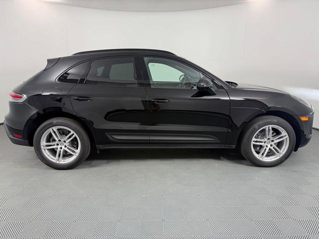 Photo of 2024 Black Porsche Macan