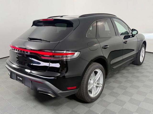 Photo of 2024 Black Porsche Macan