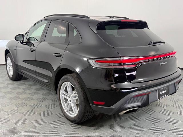 Photo of 2024 Black Porsche Macan