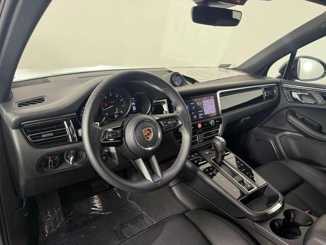 Photo of 2024 Black Porsche Macan
