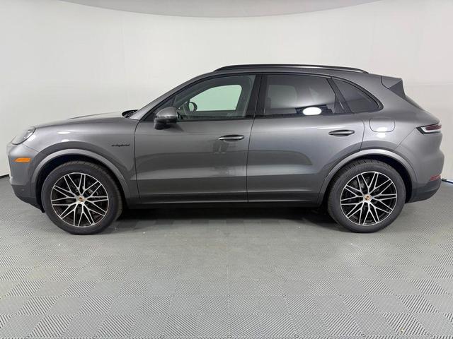 Photo of 2025 Gray Porsche Cayenne E-Hybrid