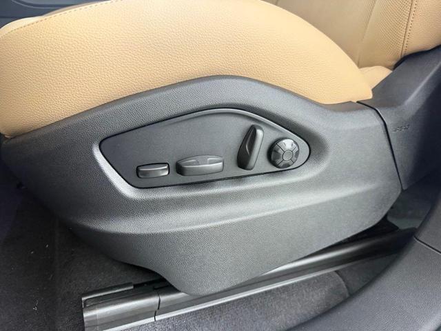 Photo of 2025 Gray Porsche Cayenne E-Hybrid