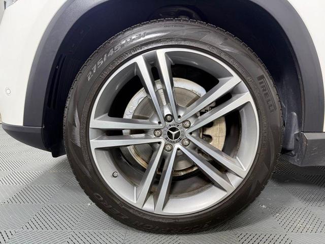 Photo of 2022 Polar White Mercedes-Benz GLE 350