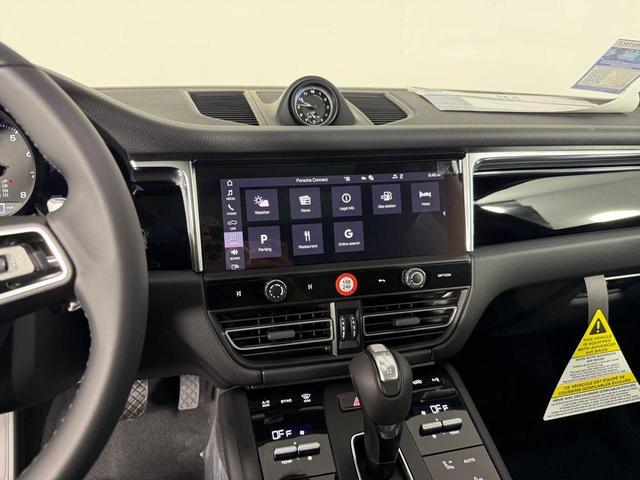 Photo of 2025 Dolomite Gray Porsche Macan