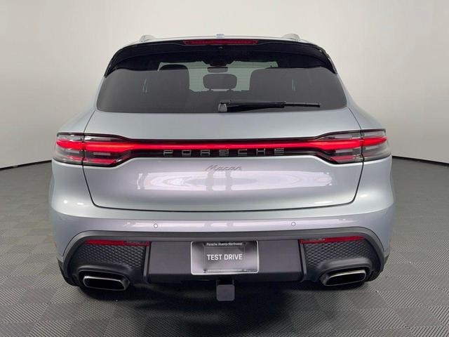 Photo of 2025 Dolomite Gray Porsche Macan