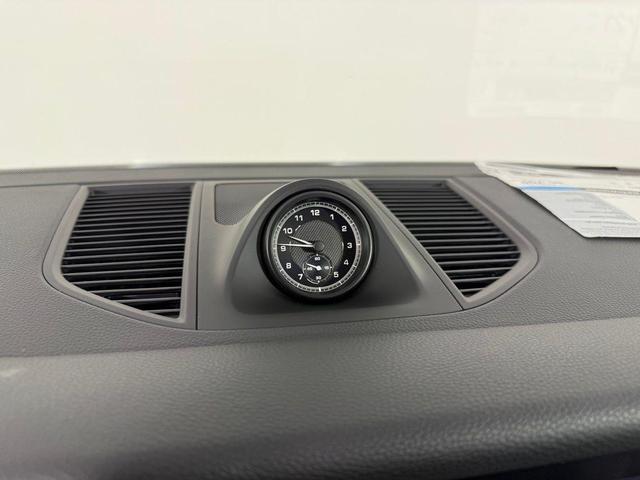 Photo of 2025 Dolomite Gray Porsche Macan