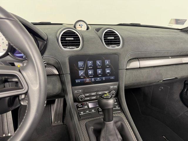 Photo of 2025 GT Silver Metallic Porsche 718 Spyder