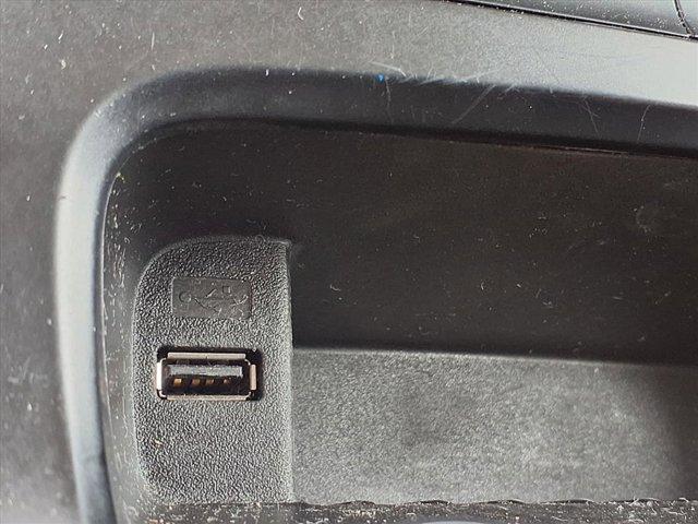 Photo of 2017 Oxford White Ford Focus