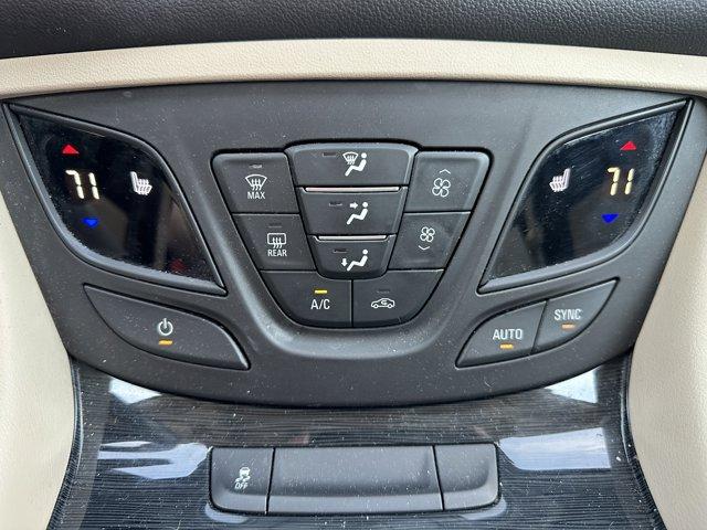 Photo of 2017 Galaxy Silver Metallic Buick Envision