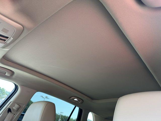 Photo of 2017 Galaxy Silver Metallic Buick Envision