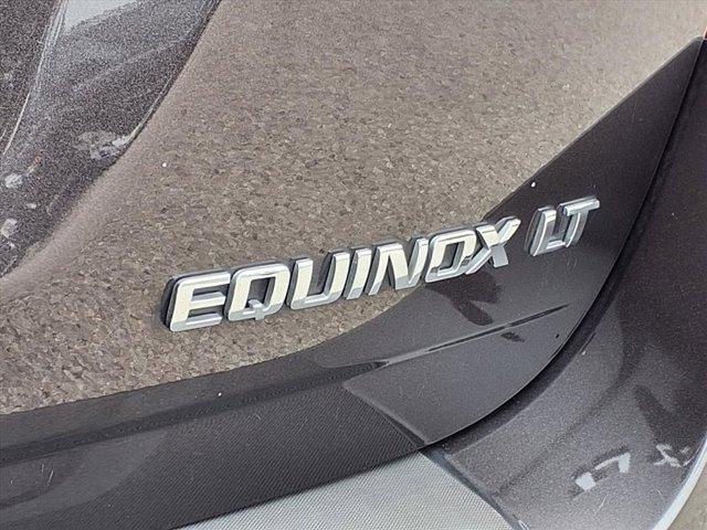 Photo of 2016 Tungsten Metallic Chevrolet Equinox