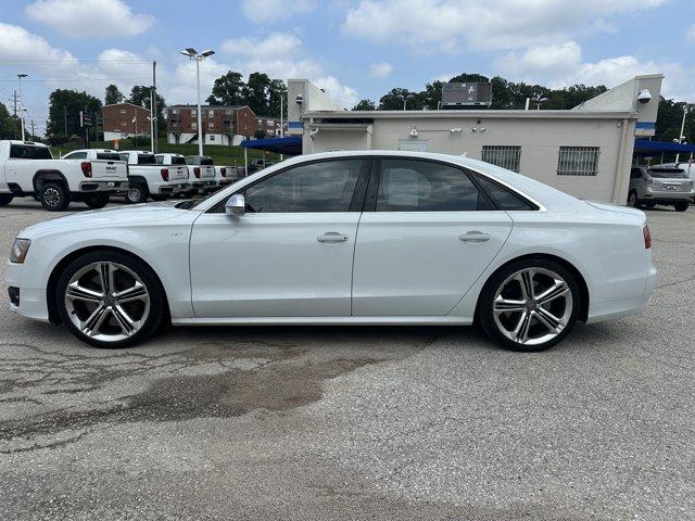 Photo of 2013 Glacier White Metallic Audi S8