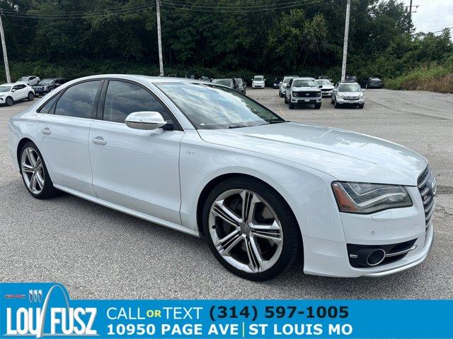 Photo of 2013 Glacier White Metallic Audi S8