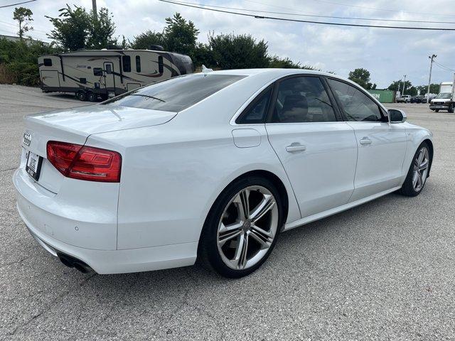 Photo of 2013 Glacier White Metallic Audi S8