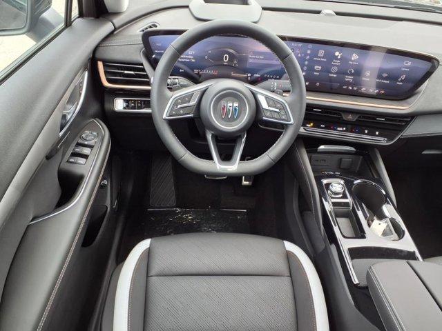 Photo of 2025 Smokey Amethyst Metallic Buick Envision