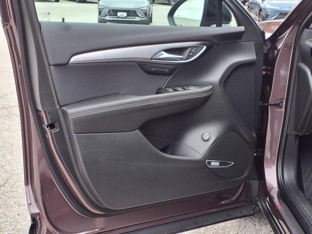Photo of 2025 Smokey Amethyst Metallic Buick Envision
