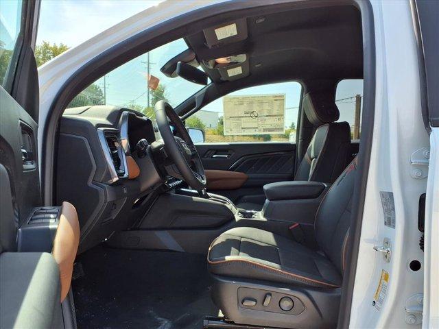 Photo of 2026 Summit White GMC Canyon