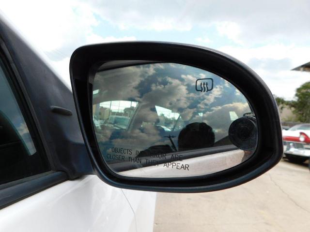 Photo of 2018 Blizzard Pearl Toyota Corolla