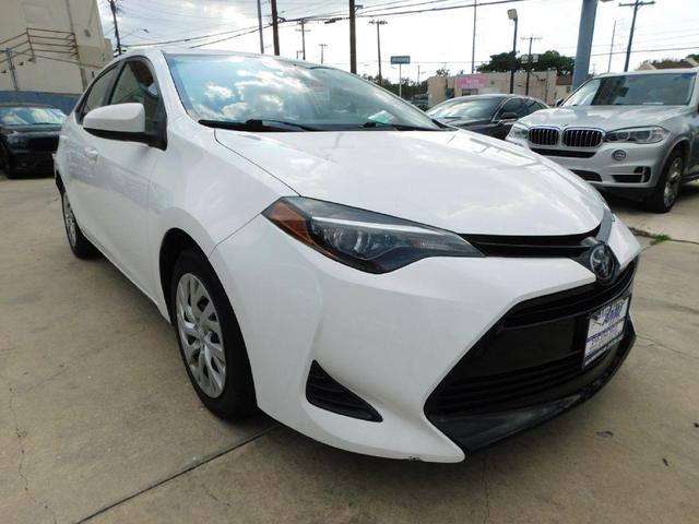 Photo of 2018 Blizzard Pearl Toyota Corolla