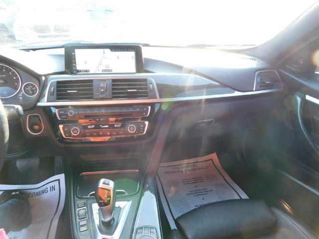 Photo of 2017 SILVER BMW 330e