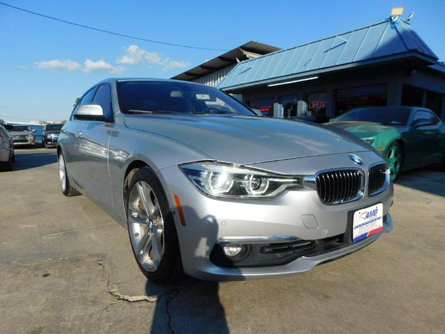 Photo of 2017 SILVER BMW 330e