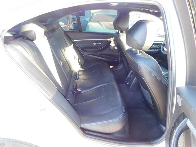 Photo of 2017 SILVER BMW 330e