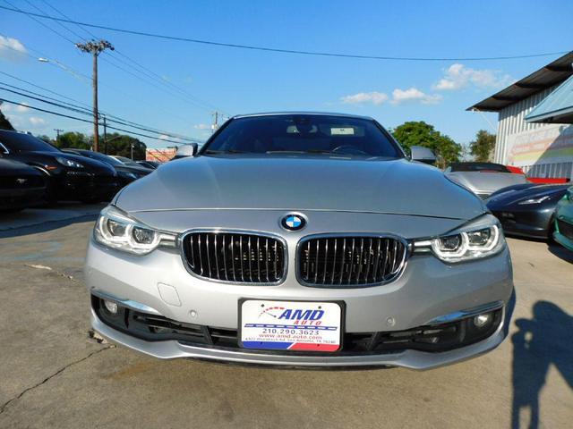 Photo of 2017 SILVER BMW 330e