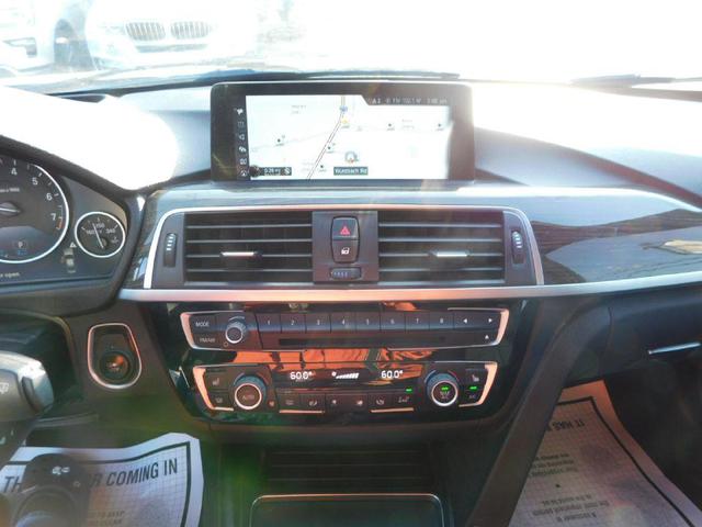 Photo of 2017 SILVER BMW 330e