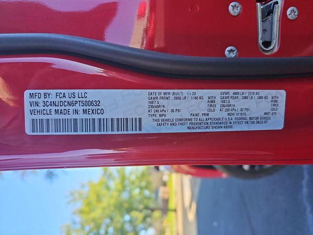 Photo of 2023 Redline Pearlcoat Jeep Compass