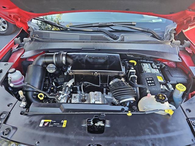 Photo of 2023 Redline Pearlcoat Jeep Compass