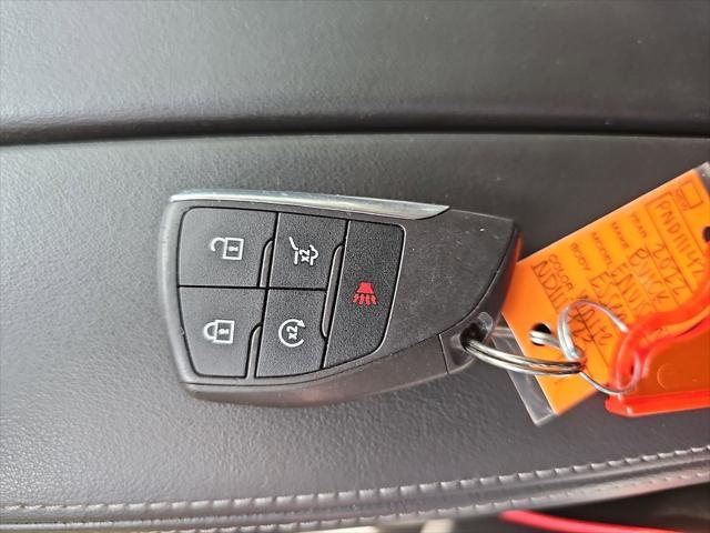Photo of 2022 Summit White Buick Envision